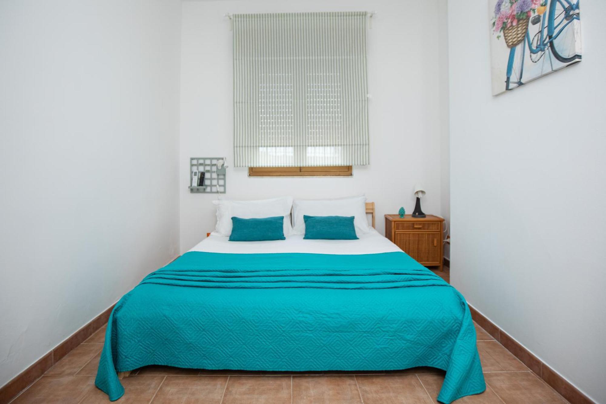 Nikla Villa
